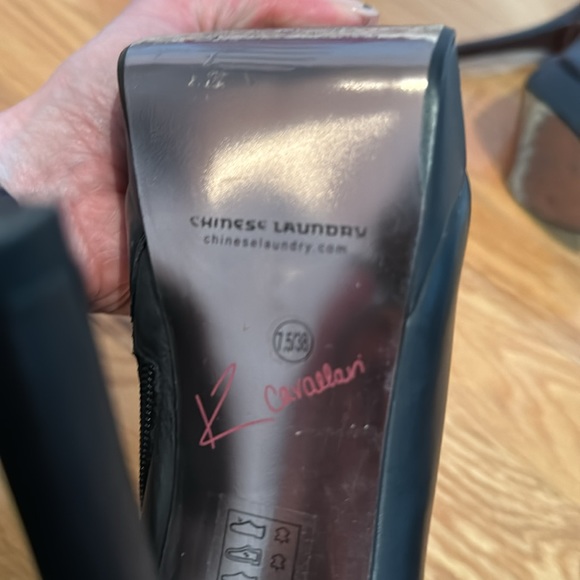 Kristen Cavallari ChineseLaundry booties 7.5 - Picture 5 of 7